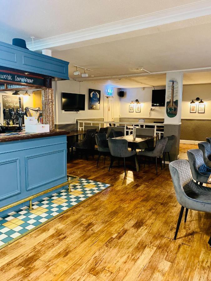 Newcastle Arms Hotel Coldstream Buitenkant foto