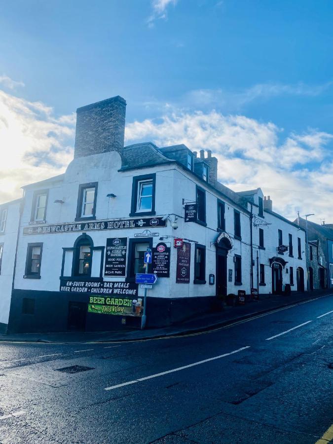Newcastle Arms Hotel Coldstream Buitenkant foto